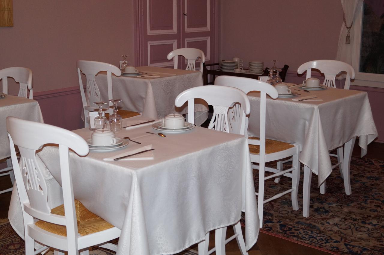 Hotel Au Chateau Blanc Saint-Aubin-lès-Elbeuf Kültér fotó